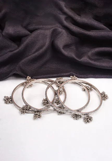 Oxidised Round Ghungroo Bangles