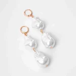 Baroque Pearl Dangle Earrings - Image 5