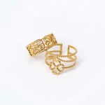 Pack of 2 Golden Filigree Band And Clover Rings - Image 3